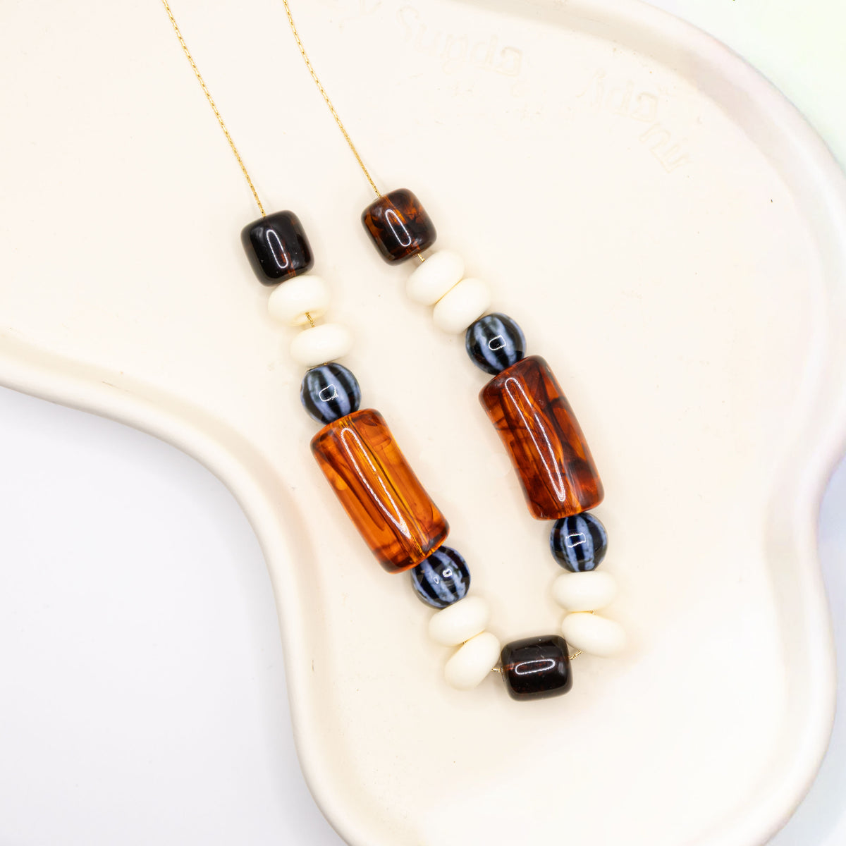 Collier Nuru