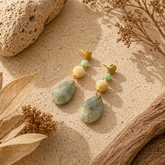 Boucles Terra Bella – Labradorite, Aventurine & perles dorées