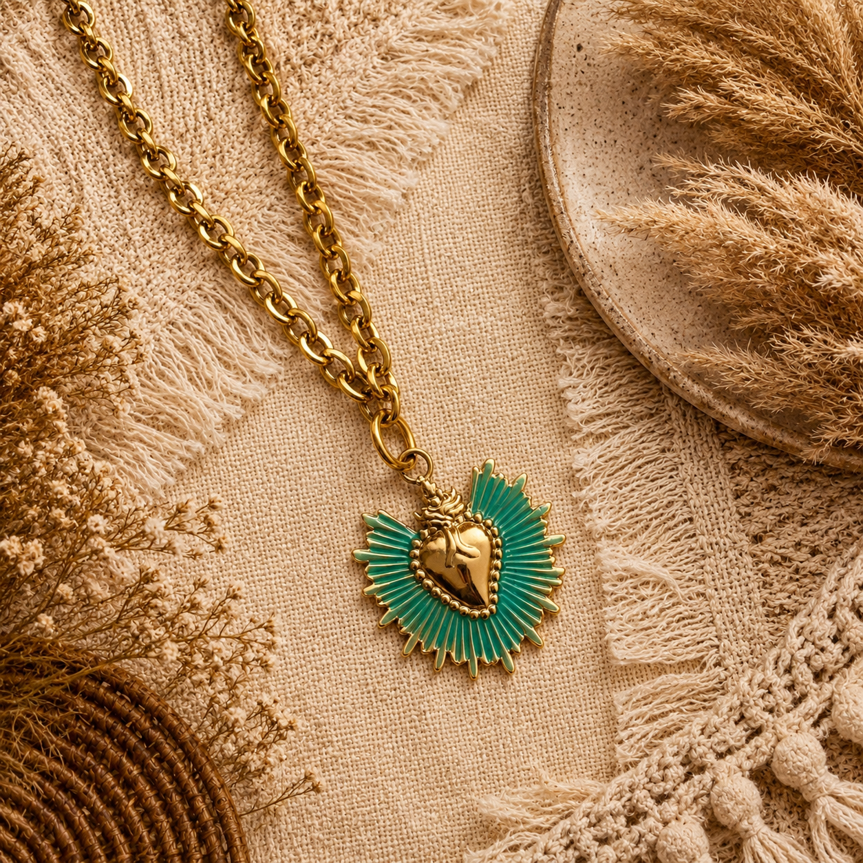 Collier  Amulette émaillé doré – Bijou solaire acier inoxydable